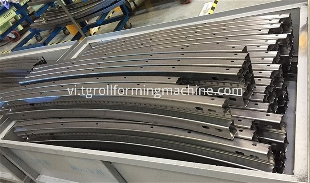 Anticollision Beam Roll Forming Machine